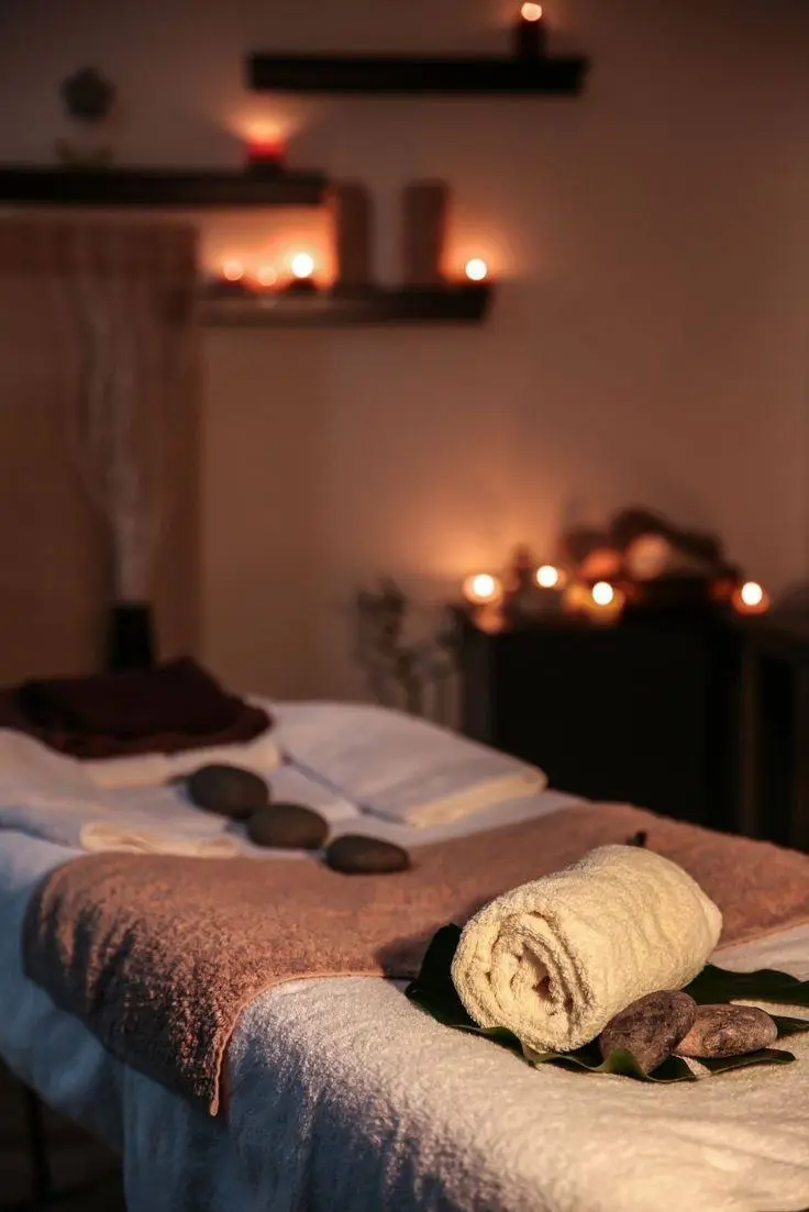 Massage bed with stones